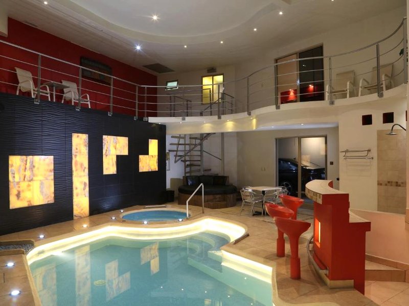 Autohotel VERSALLESの写真