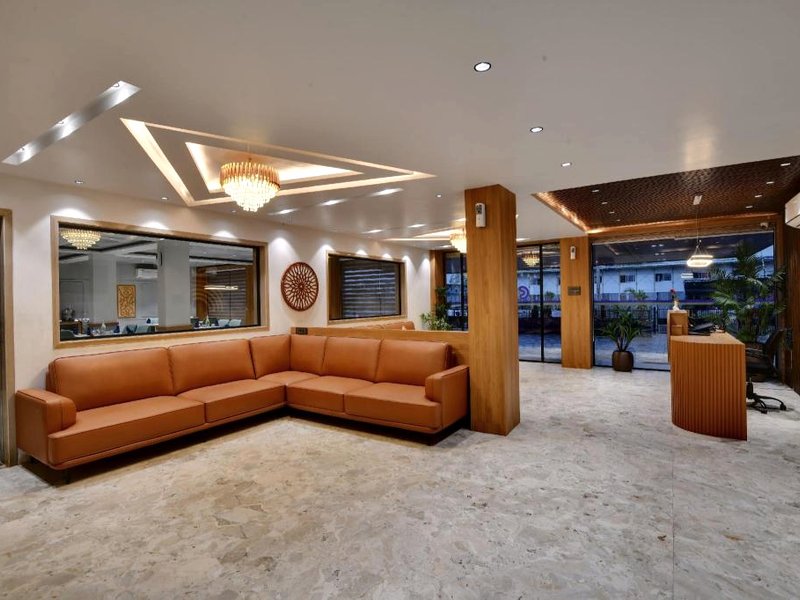 Click Hotel Royal Pearl, Galenda, Dahejの写真