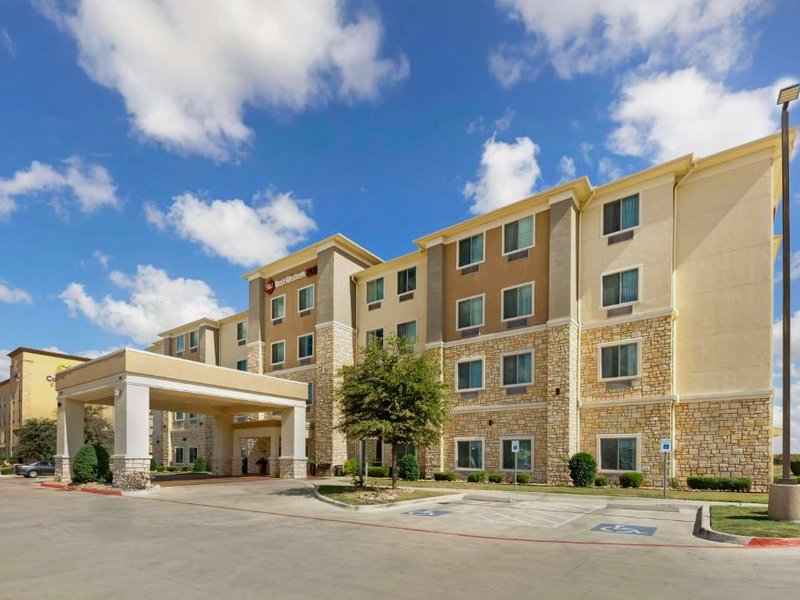 ベスト ウェスタン プラス ビューダ オースティン イン&スイーツ (Best Western Plus Buda Austin Inn & Suites)の写真