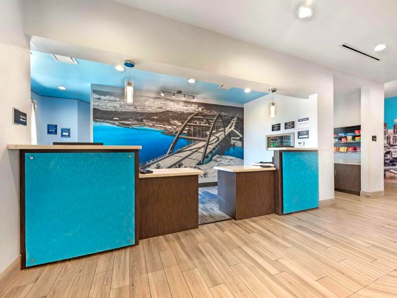 ベスト ウェスタン プラス ビューダ オースティン イン&スイーツ (Best Western Plus Buda Austin Inn & Suites)の写真