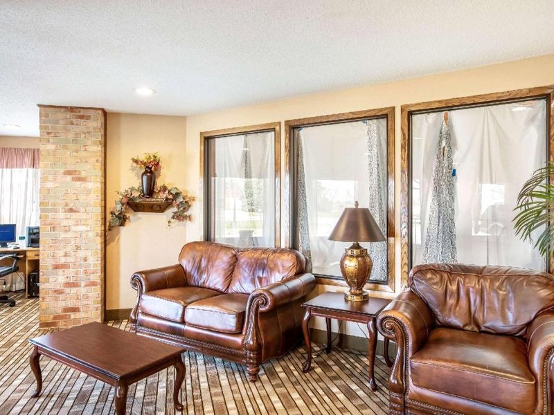 Quality Inn - Storm Lakeの写真