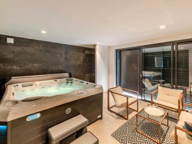 Maison familiale proche mer - spaの写真