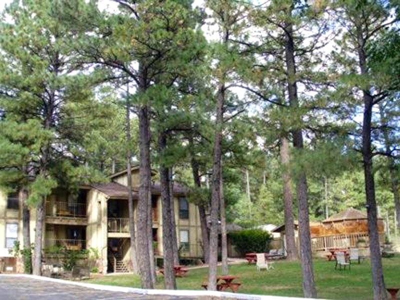 Village Lodgeの写真