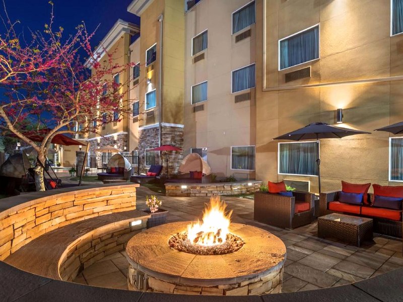 Best Western Plus Lake Jackson Inn & Suitesの写真