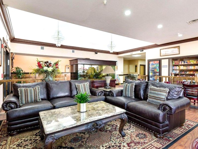 Comfort Suites Lake Jackson Cluteの写真