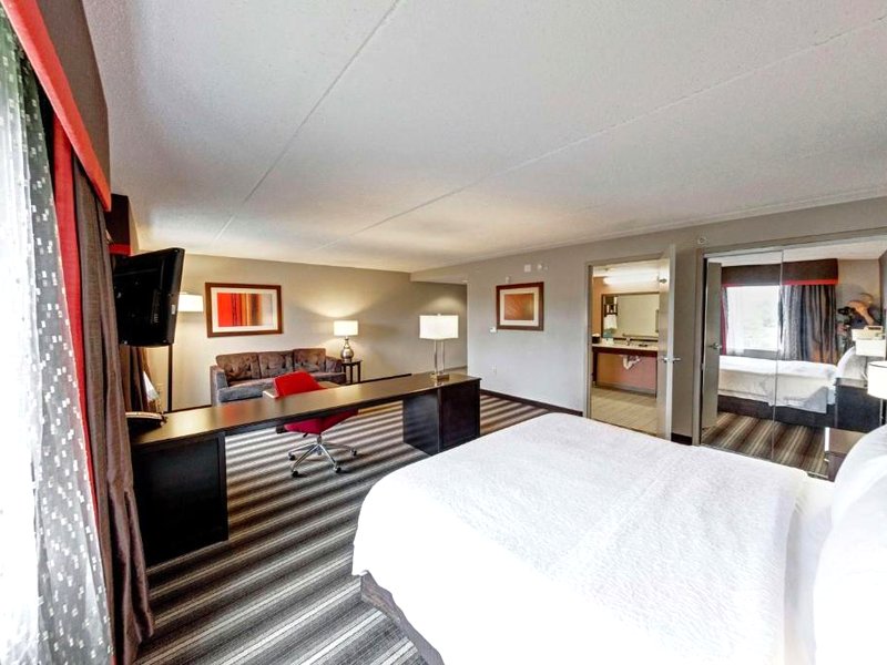 Hampton Inn Neptune/Wallの写真