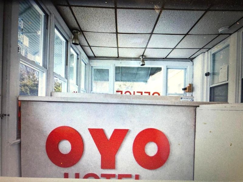 Monmouth OYOの写真