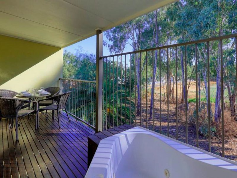 ブリッジズ オン メニンヤ モーテル (Bridges on Meninya Motel & Apartments)の写真