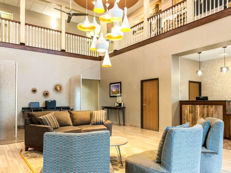 Comfort Suites Vincennesの写真