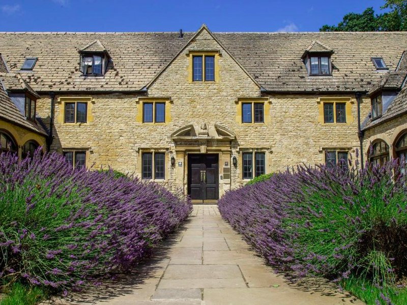 Weston Manor Hotelの写真