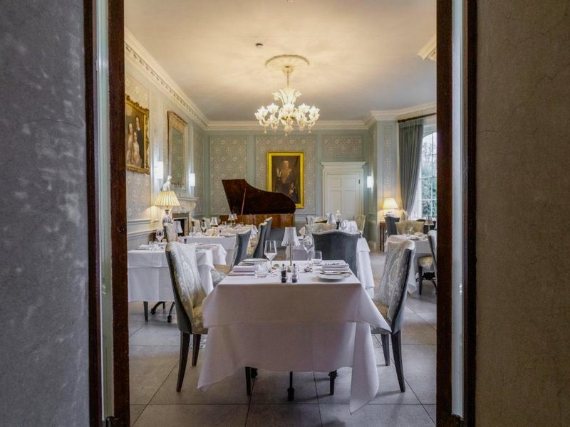 Weston Manor Hotelの写真