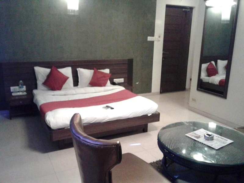 ホテル クリシュナ インターナショナル (Hotel Krishna International)の写真