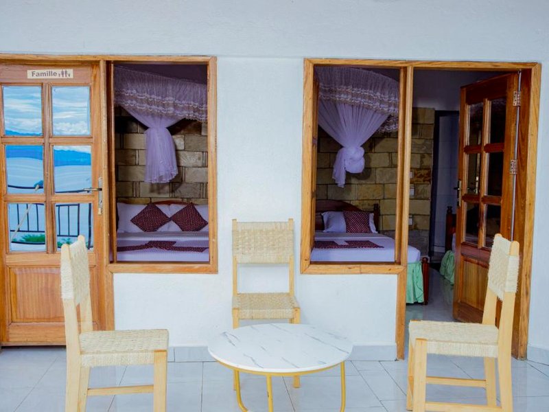 KIGUFI HILL, Agape Resort & Kivu Edgeの写真