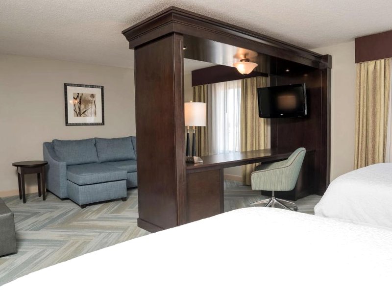 Hampton Inn Detroit/Rosevilleの写真