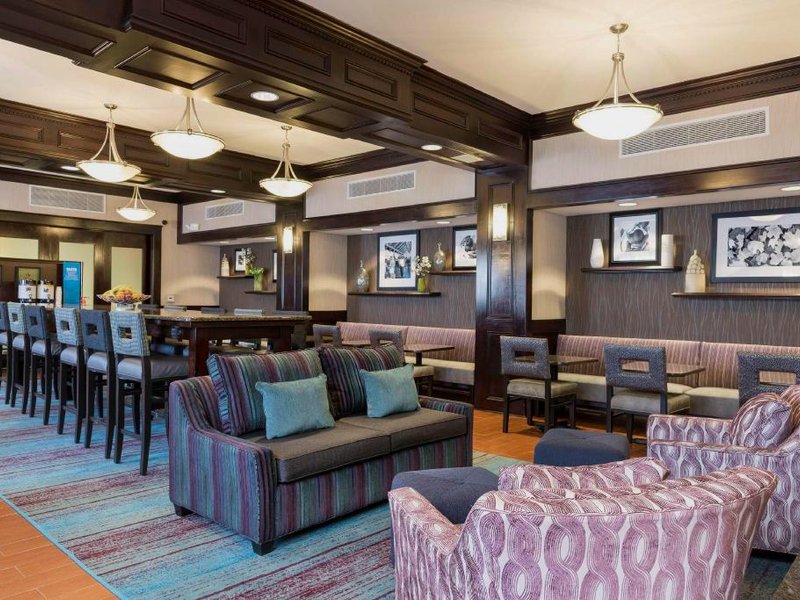 Hampton Inn Detroit/Rosevilleの写真