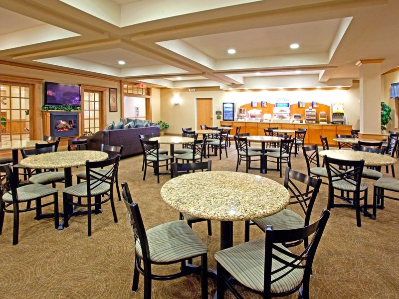 Holiday Inn Express Hotel & Suites Chesterfield - Selfridge Area By IHGの写真