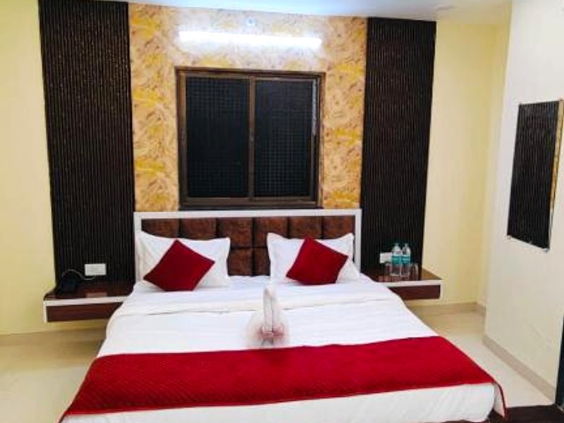 Hotel Kiran Palace & Mahi Galaxyの写真