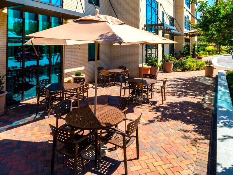ハンプトン イン ＆ スイーツ ナショナル ハーバー／アレクサンドリア エリア (Hampton Inn & Suites National Harbor/Alexandria Area)の写真