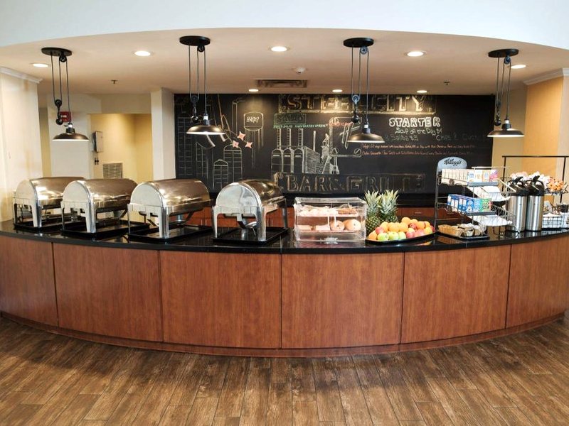 ホリデイ イン バーミンガム エアポート バイ IHG (Holiday Inn Birmingham Airport By IHG)の写真