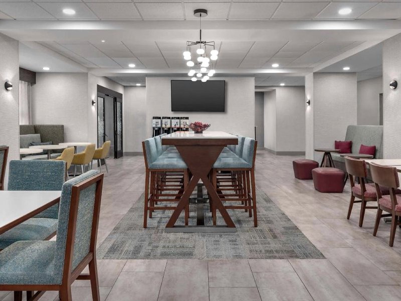 Hampton Inn Birmingham I-65/Lakeshore Driveの写真