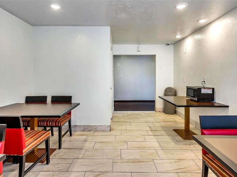 Motel 6 Ogden, UT- Downtownの写真