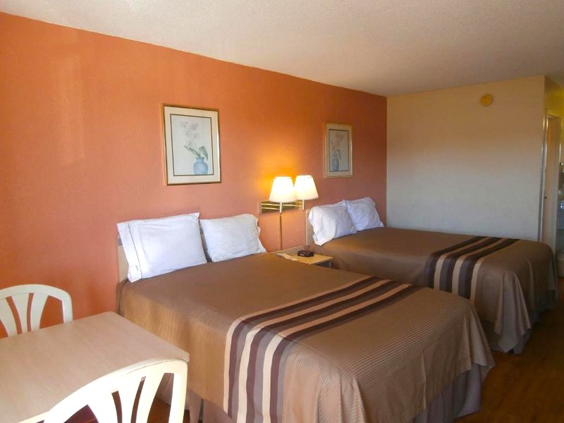 アメリカズ ベスト バリュー イン タッカー (Americas Best Value Inn Tucker)の写真