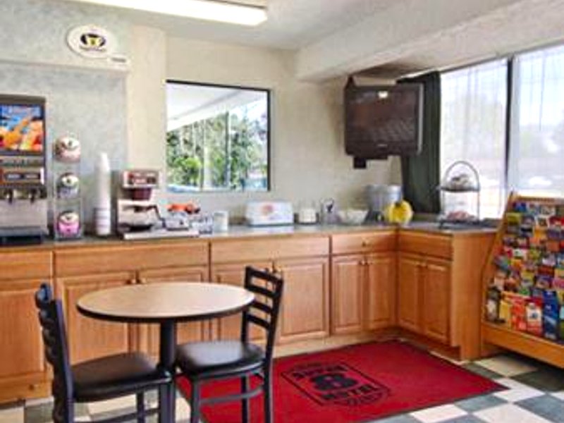 アメリカズ ベスト バリュー イン タッカー (Americas Best Value Inn Tucker)の写真