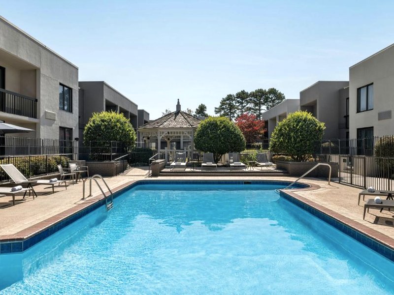 Courtyard by Marriott Atlanta Northlakeの写真