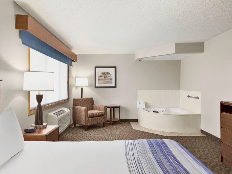 AmericInn by Wyndham Sauk Centreの写真