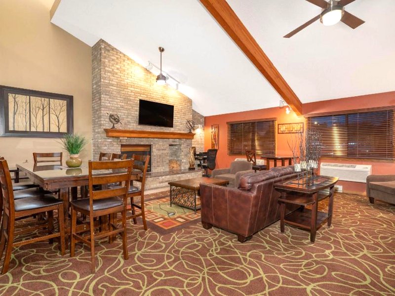 AmericInn by Wyndham Sauk Centreの写真