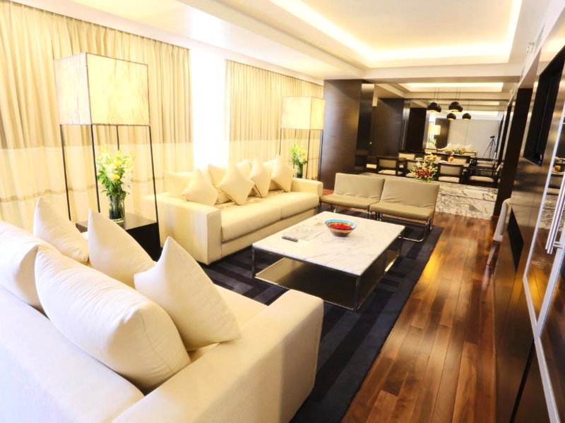 アバリタワー カラチ (Avari Tower Karachi)の写真