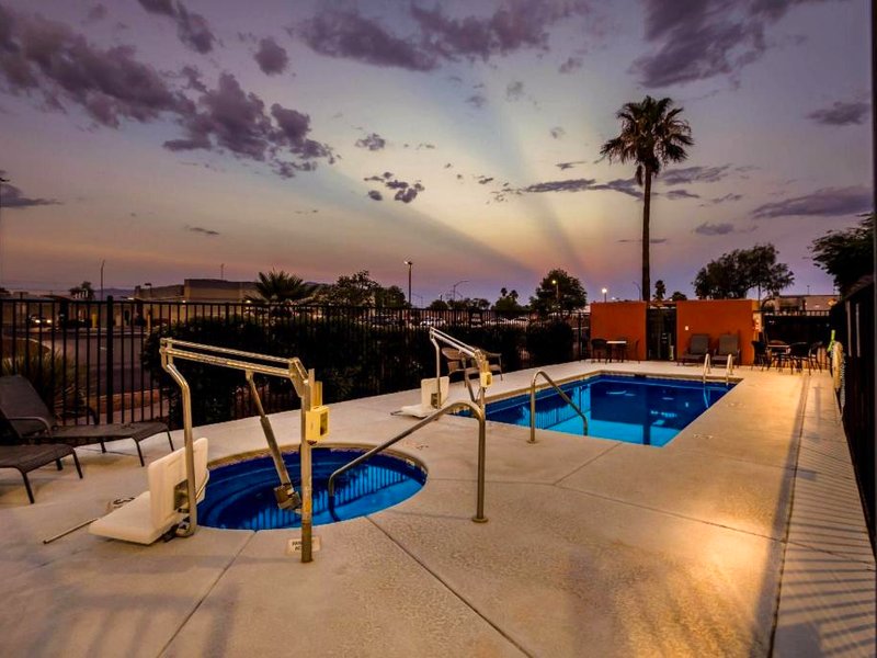スーパー 8 バイ ウインダム マラナ ツーソン エリア (Super 8 By Wyndham Marana/Tucson Area)の写真