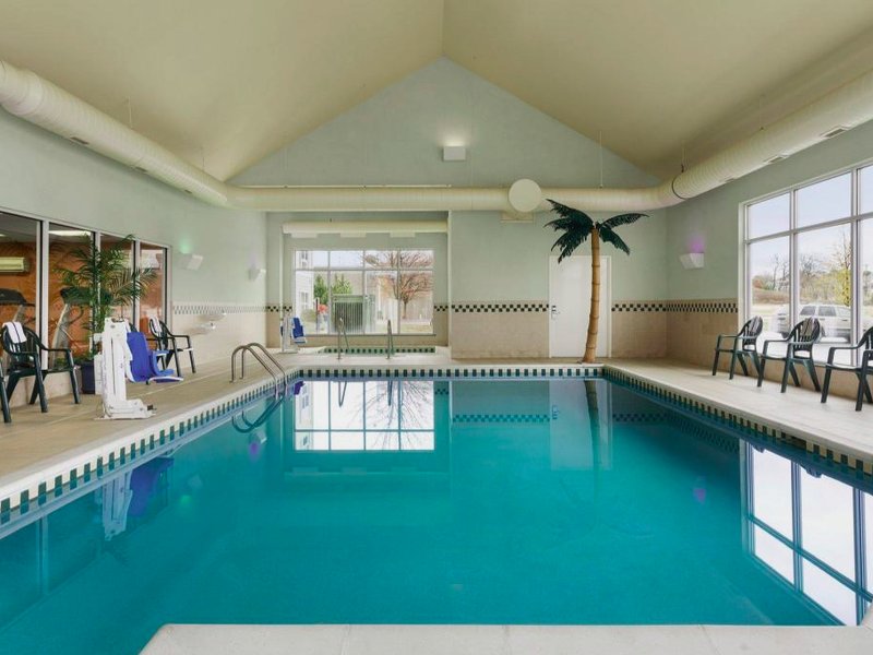 カントリー イン&スイーツ バイ ラディソン ベントンビル サウス ロジャーズ AR (Country Inn & Suites by Radisson, Bentonville South - Rogers, AR)の写真