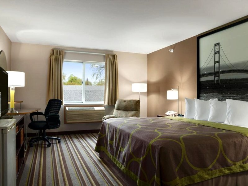 スーパー 8 バイ ウインダム マニスティー (Super 8 By Wyndham Manistee)の写真