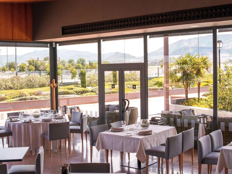 HO Ciudad de Jaen By Olivenciaの写真