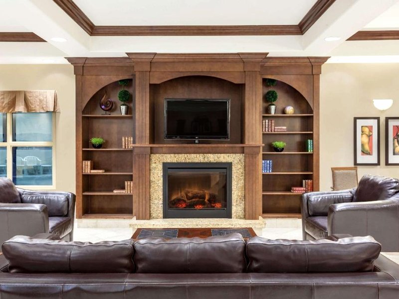 Ramada by Wyndham Weyburnの写真