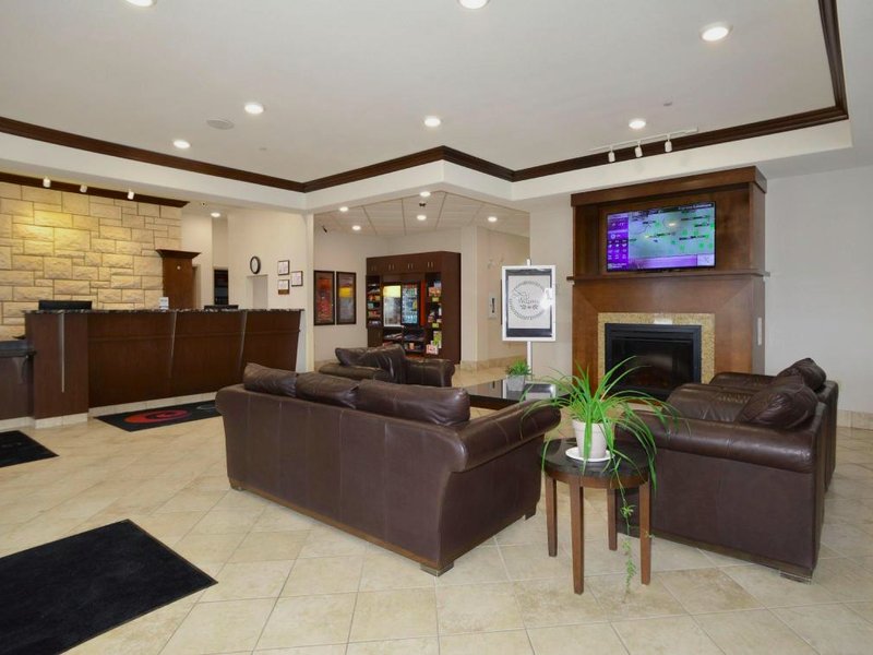 Coast Weyburn Hotelの写真