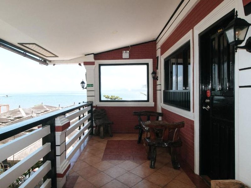 レッドドアーズ @ ラ セファ ホテル アンド リゾート アティモナン (RedDoorz @ La Sefa Hotel and Resort Atimonan)の写真