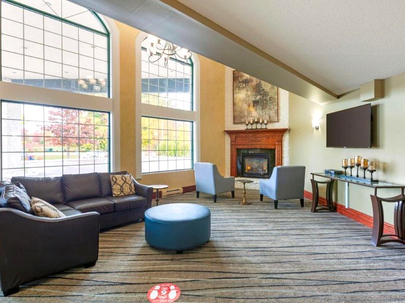 ベストウェスタン プラス オリリア ホテル (Best Western Plus Orillia Hotel)の写真