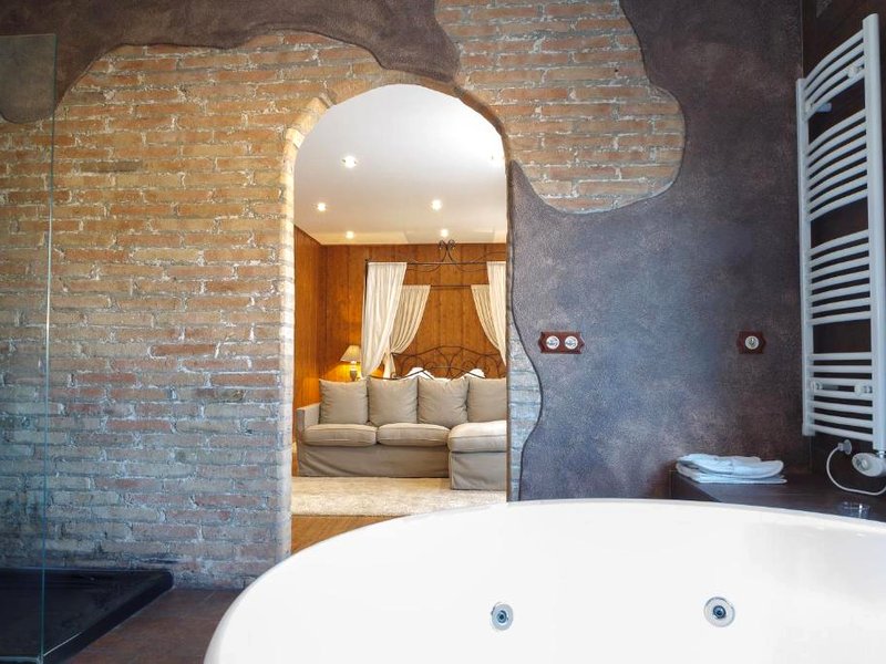 El Moli de Pontons suites con jacuzzi spaの写真