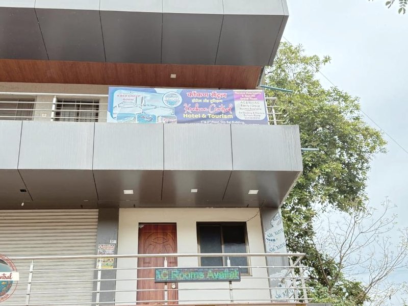 Konkan Central Kankavali AC 6 Bed Family Roomの写真